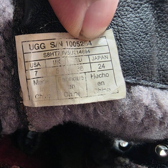 UGG Kesey Womens Size 7 Black Waterproof Leather Ankle Boots Outdoors Casual - Picture 6 of 13